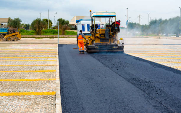 Best Paver Driveway Installation  in Mazomanie, WI